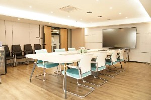 杭機股(gu)份總部辦(ban)公環境