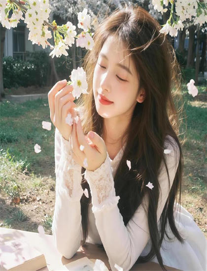 欧美极度残忍__电影_日本感人的爱情电影_美女国产诱A惑V在线观看